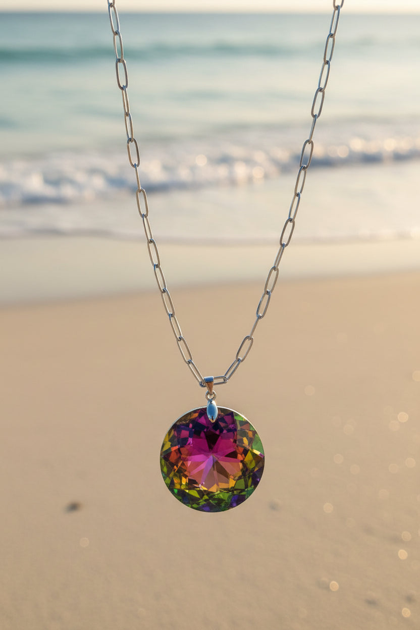 316L stainless steel necklace rainbow crystals close-up - sparkle detai