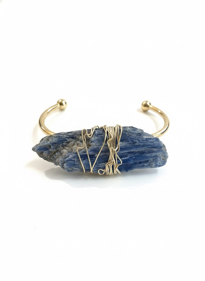 Kyanite wire wrapped bracelet - handmade boho bangle with natural blue stone