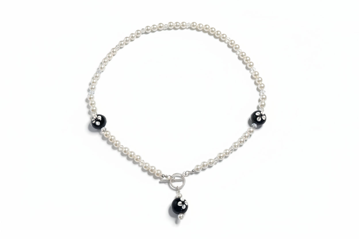 Premium pearl flower bead necklace with brass accents - one-of-a-kind boho statement jewelry
